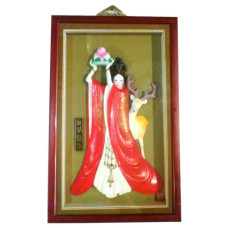 Картина "Кукла" (34 х 21,5 х 3,5см.)