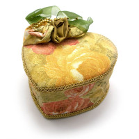Шкатулка тканину "Серце" (14х13х10,5 см)