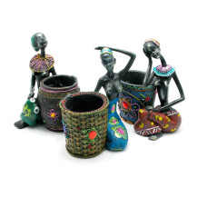 Африканка с корзиной, подставка под ручки(16х12,5х9см)