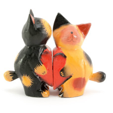 Кошки пара с сердечком дерево (15х11х4,5 см)