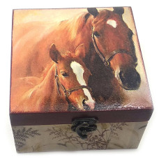 Шкатулка  "Лошади" (14,5х14,5х9 см) массив дерева