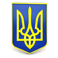 Панно "Герб Украины"(29х20,5х2,4см),из натурального дерева,резное,покрыто лаком,эмалью,массив дерева