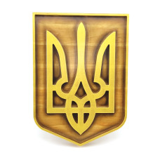 Панно "Герб Украины"(29*20,5*2,4см),из натурального дерева,резное,покрыто патиной,лаком,эмалью-золот