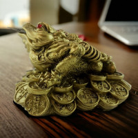 Жаба на монетах ( 6,8х 8.5х 10.4 см)